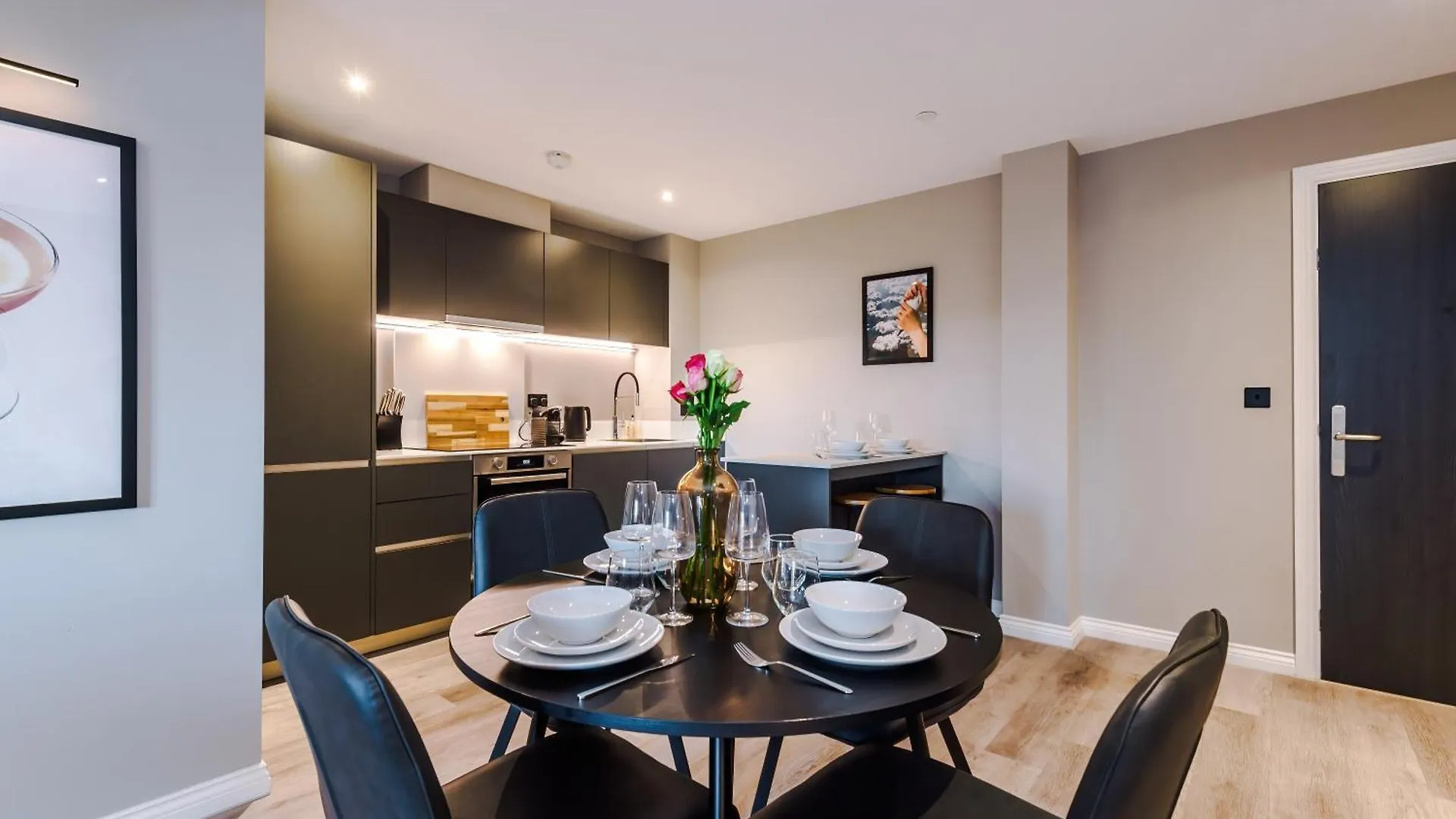 Premium 3 Bed Apartment City Centre - Free Parking Leeds  Wielka Brytania