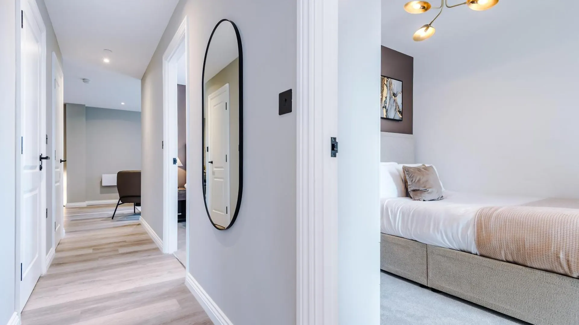 Premium 3 Bed Apartment City Centre - Free Parking Leeds