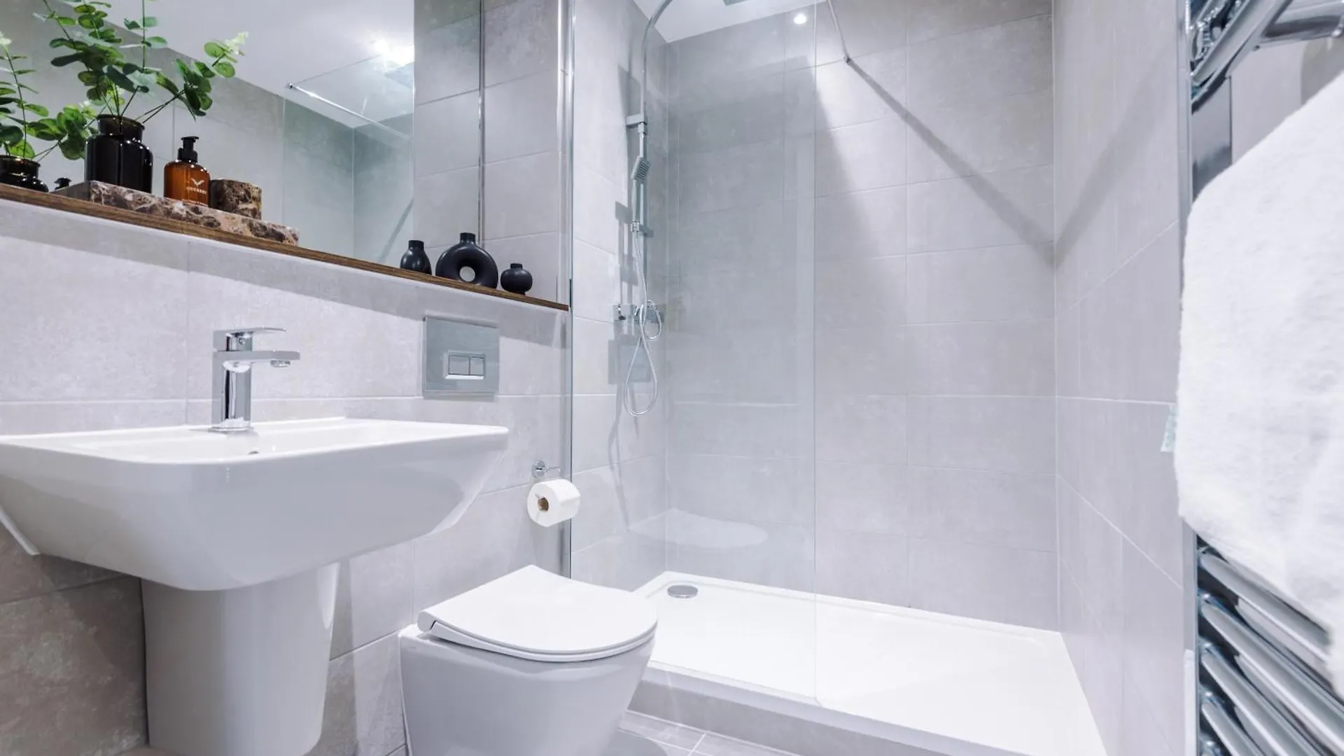 Premium 3 Bed Apartment City Centre - Free Parking Leeds  Wielka Brytania