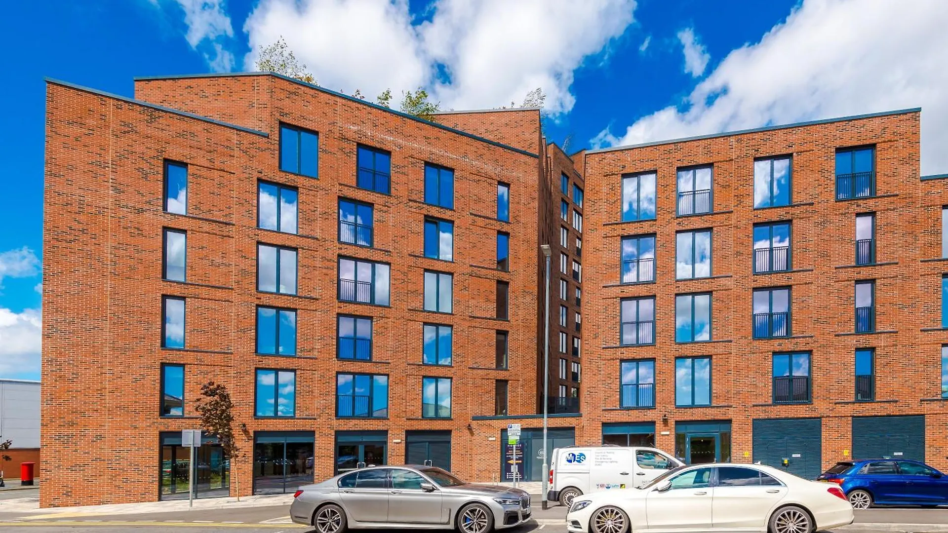 Premium 3 Bed Apartment City Centre - Free Parking Leeds