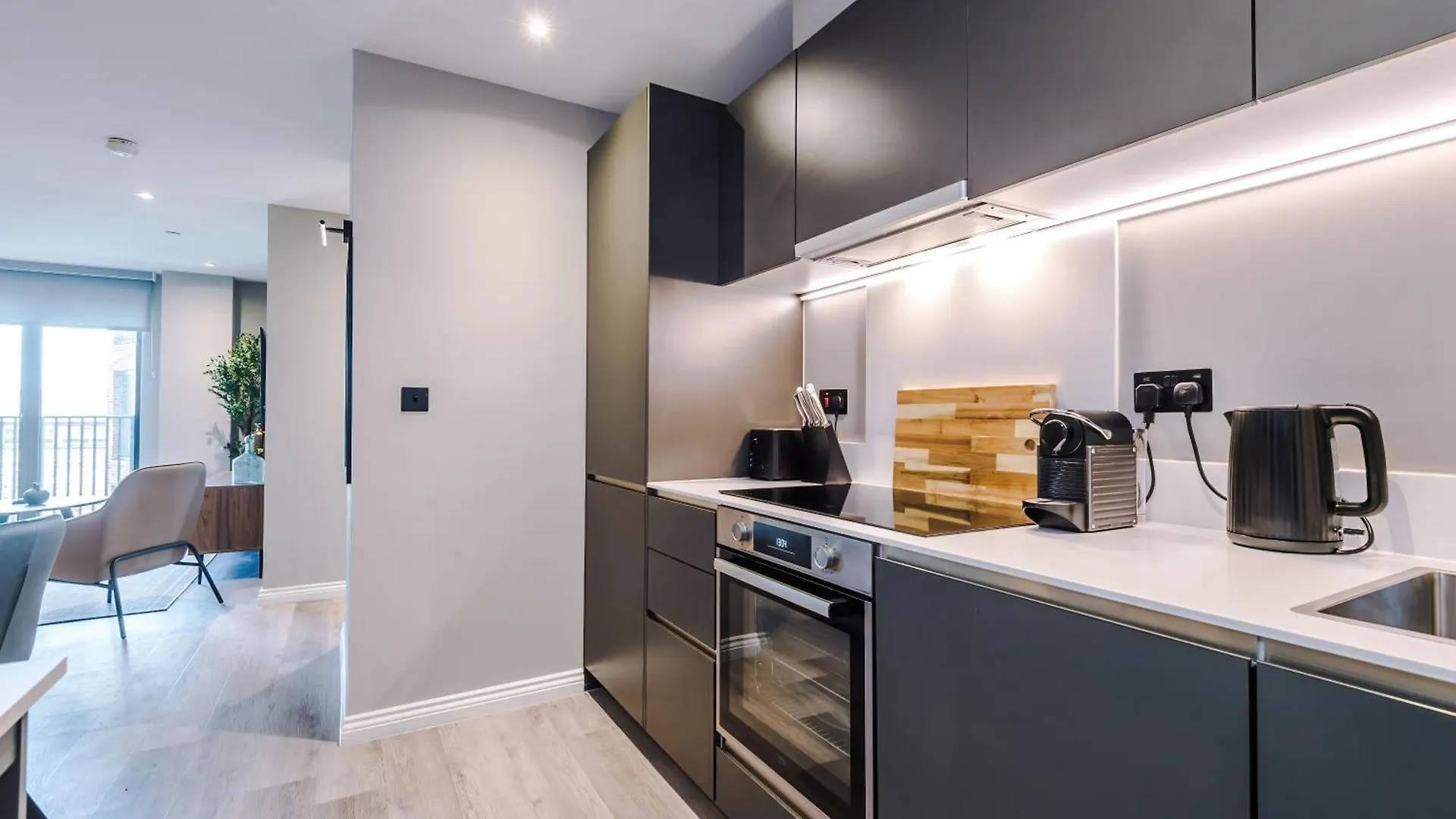 Premium 3 Bed Apartment City Centre - Free Parking Leeds
