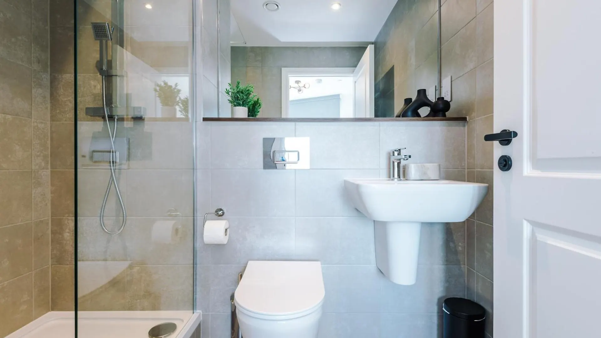 Premium 3 Bed Apartment City Centre - Free Parking Leeds