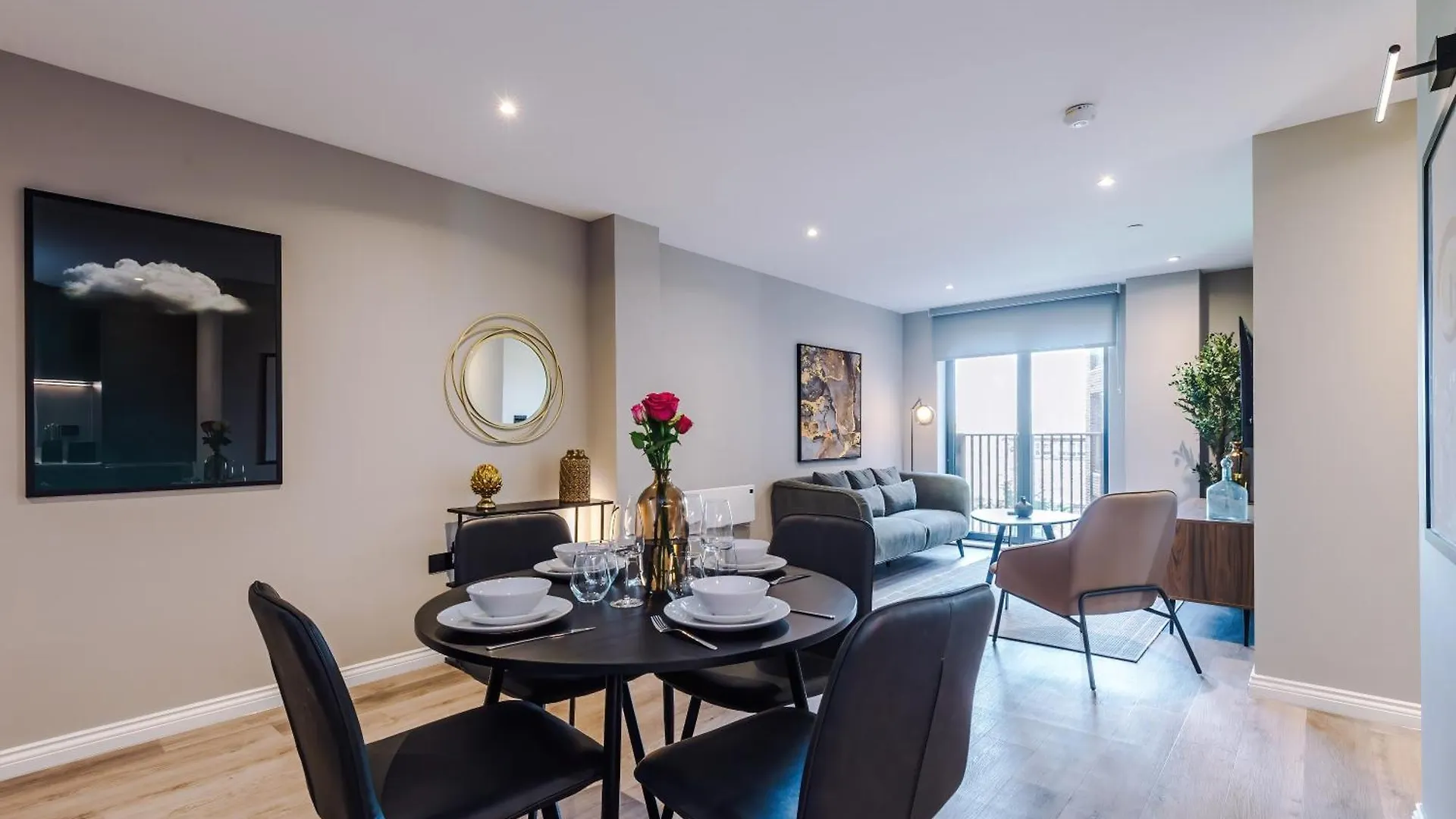 Premium 3 Bed Apartment City Centre - Free Parking Leeds