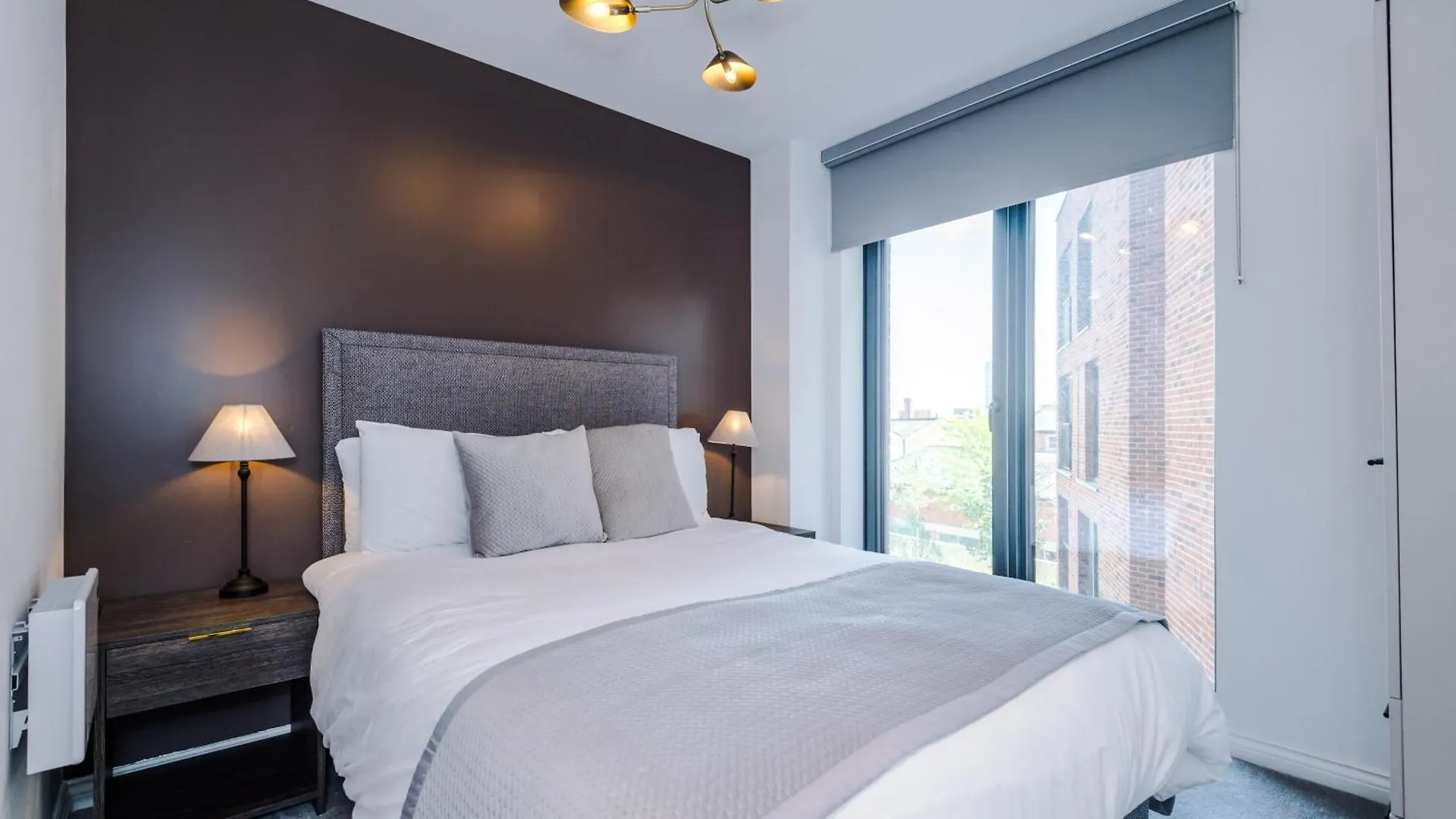 Premium 3 Bed Apartment City Centre - Free Parking Leeds